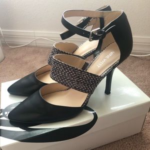 NINE WEST Pointed Toe Ankle Strap Heels